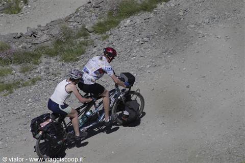 Colle delle Finestre Tandem from Holland !
