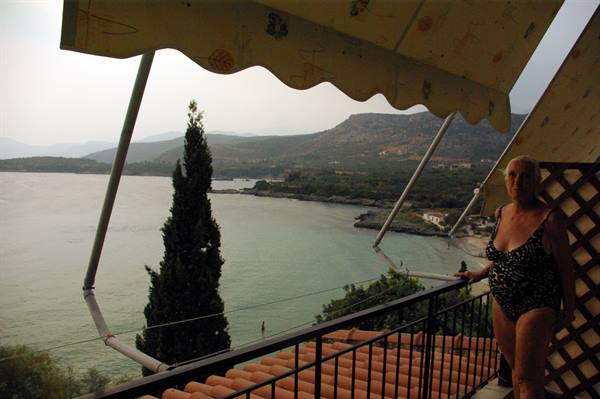 Kardamyli, room with a view