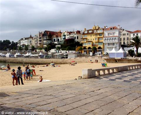 Cascais beaches and kitsch architecture
