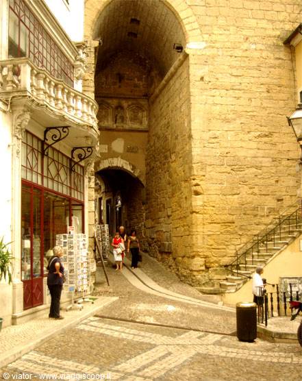 Coimbra Almedina Arch