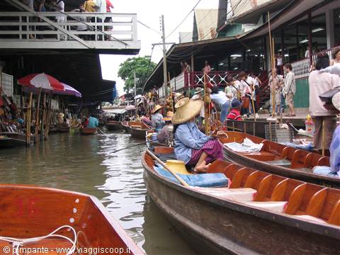 floating market