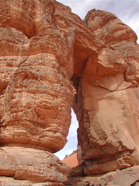 Akakus - the great arch