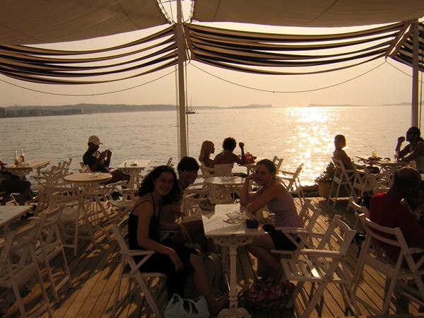 sunset at cafè del mar
