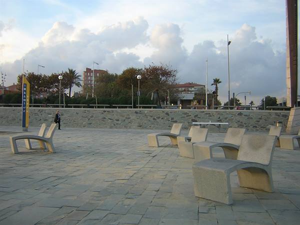 SEAFRONT IN BARCELONA