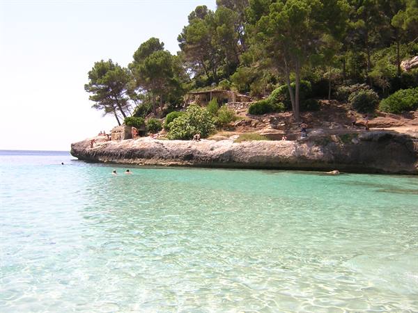 CALA MITJANA