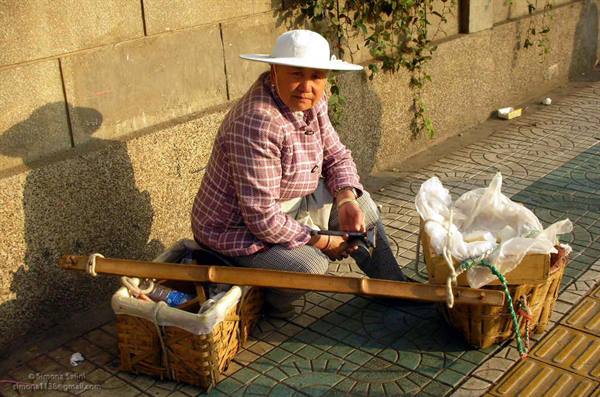 hong kong street vendor