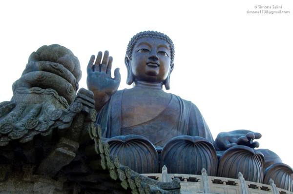 seated buddha