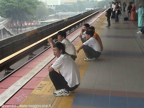 Waiting for the Metro