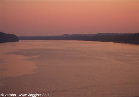 Tennessee River