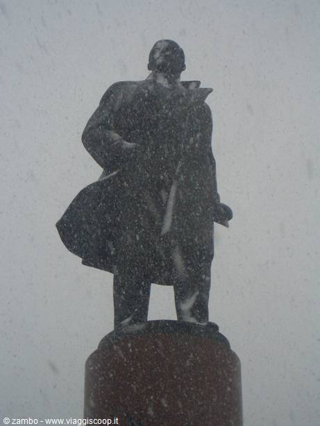 Statue of Lenin