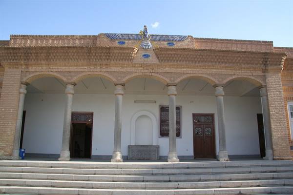 Zoroastrian Temple