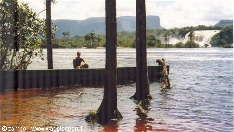 Canaima Lagoon
