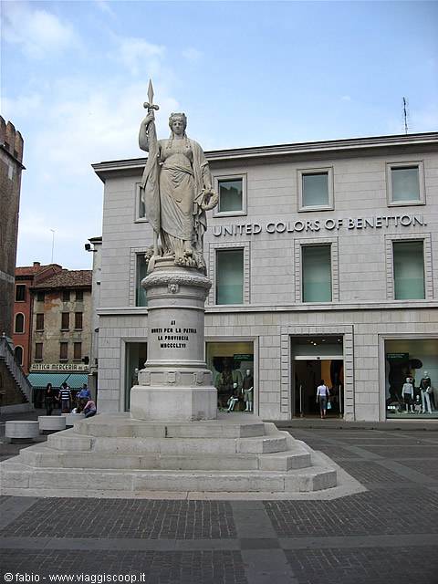 victory statue