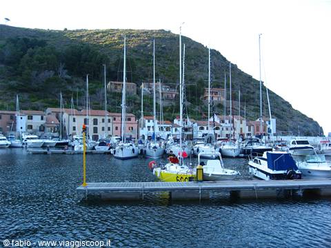 the entrance of the small harbour of capraia
