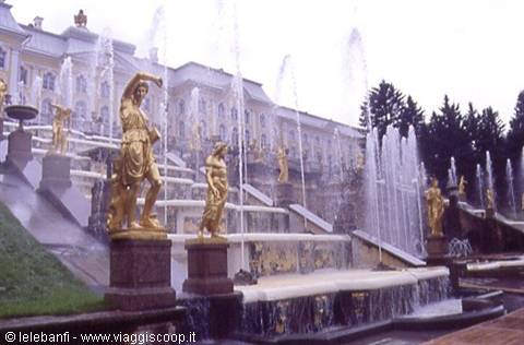The Grand Cascade at Peterhof with gilded statues and fountains before the palace