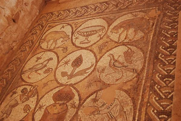 Jordan - Petra - Byzantine Church - Mosaic