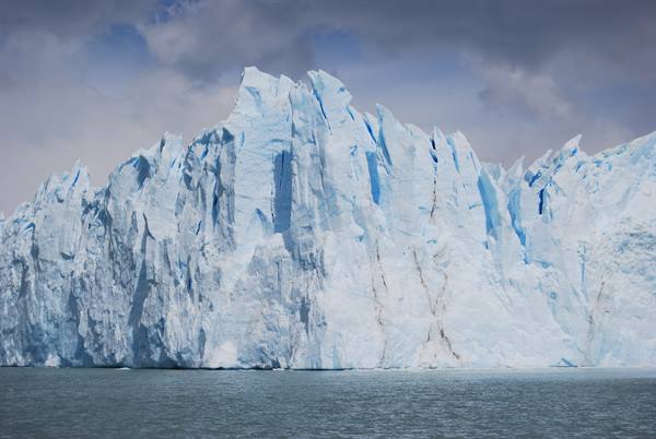 Cape Horn - Climb onto the dinghies