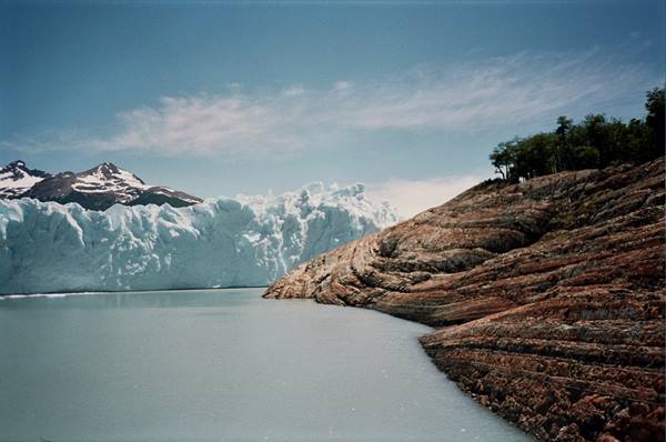 Perito Moreno and moraine on the lake