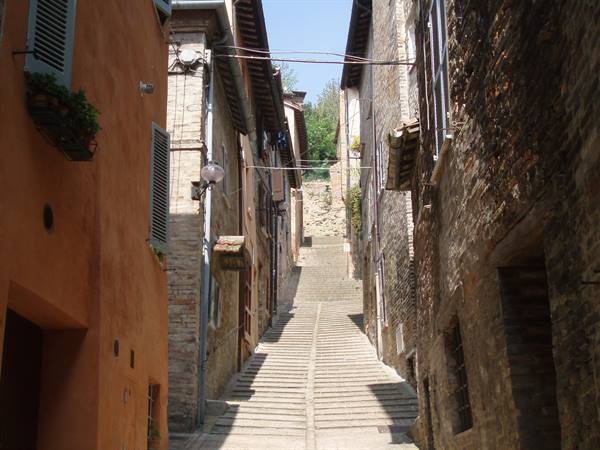 main street