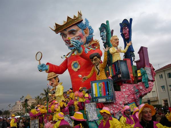 Carnival float with a giant crowned red figure at Viareggio