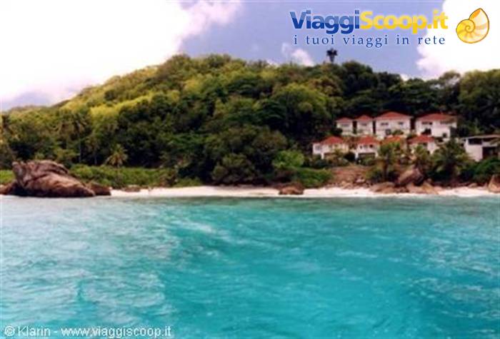 La Digue - view of Patatran Village