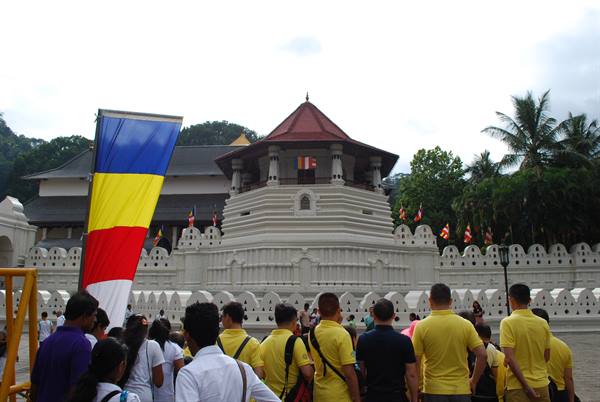 Temple of the Tooth in Kandy