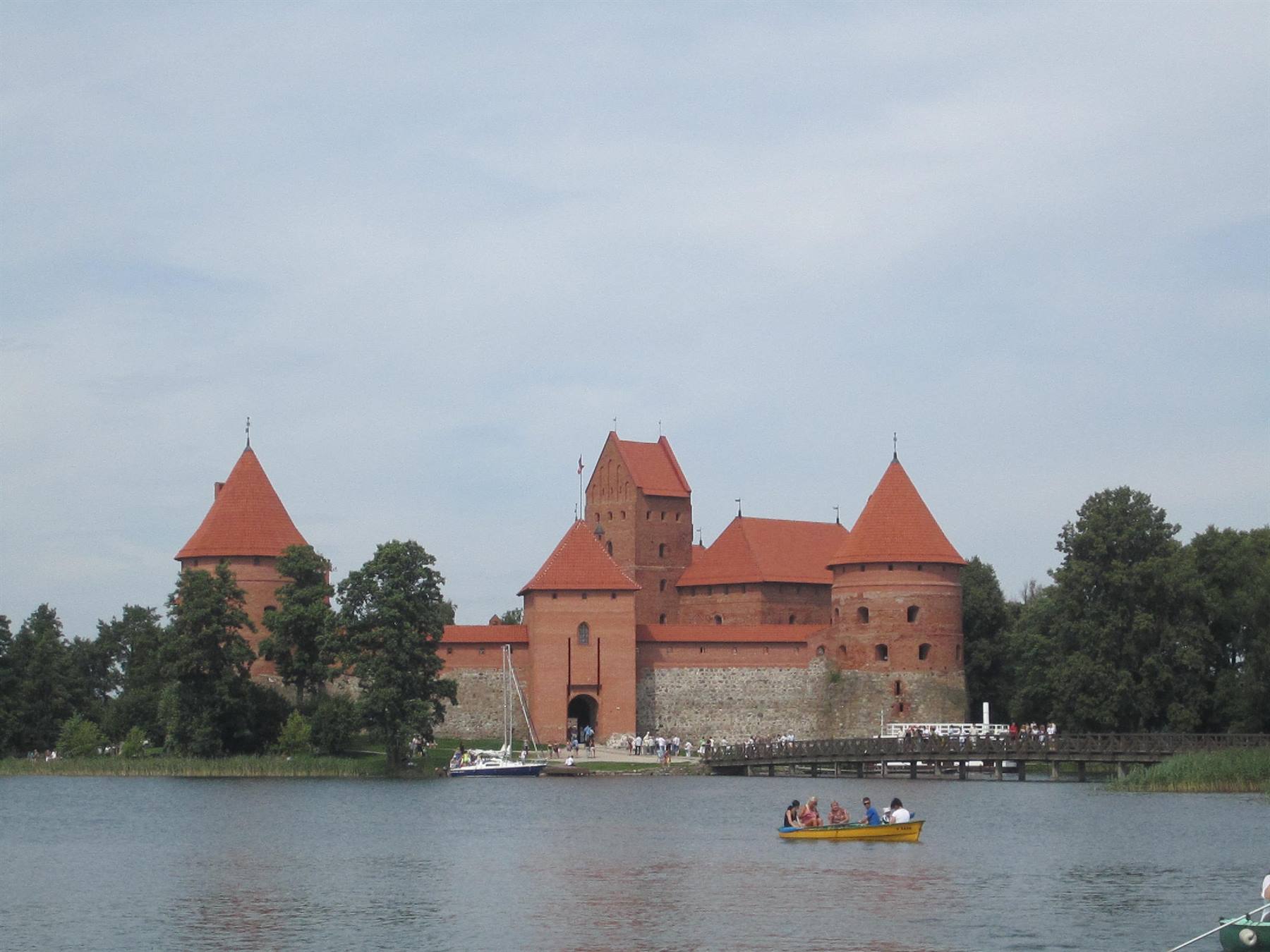 TRAKAI CASTLE