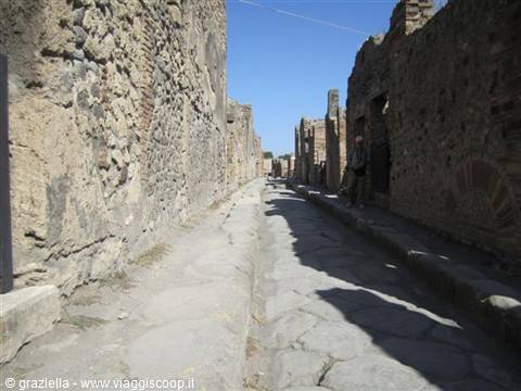 POMPEII