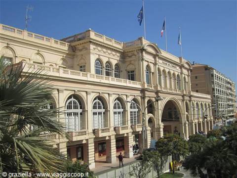 PALAIS DE L'EUROPE