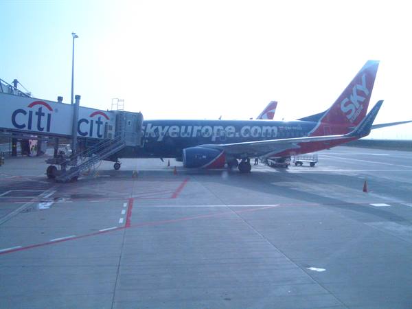 Sky Europe plane