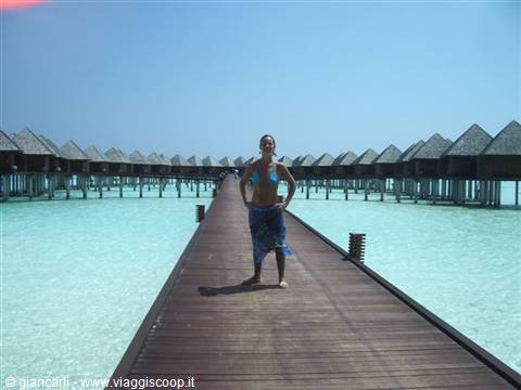 jetty towards the jacuzzis