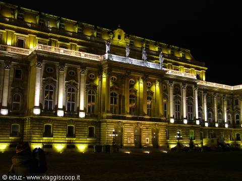 Budapest by night - The Royal Palace