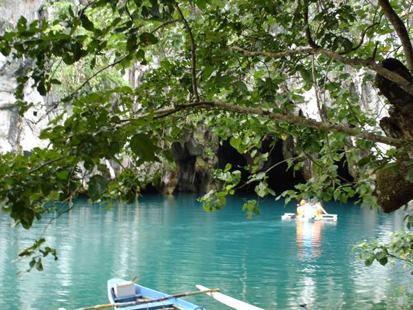 the entrance to the underground river