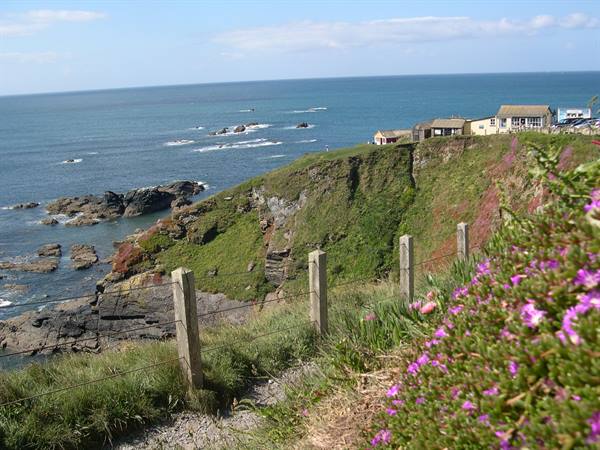 BREATHTAKING SCENERY AT LIZARD