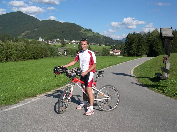 BIKES . . .  MOUNTAINS . . . AND LOTS OF SUN ! ! !