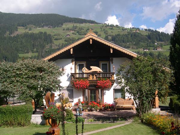 BEAUTIFUL HOUSES OF ALTO ADIGE