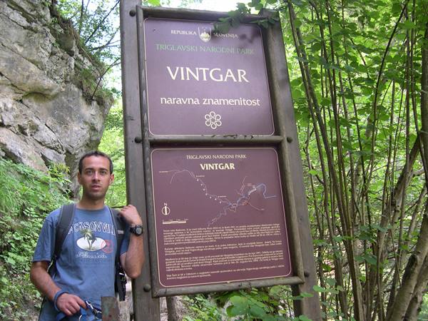 A BEAUTIFUL EXCURSION TO THE VINTGAR GORGES