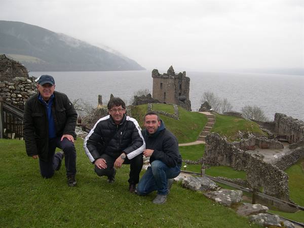 IN THE BACKGROUND LOCH NESS AND THE STUNNING URQUHART CASTLE