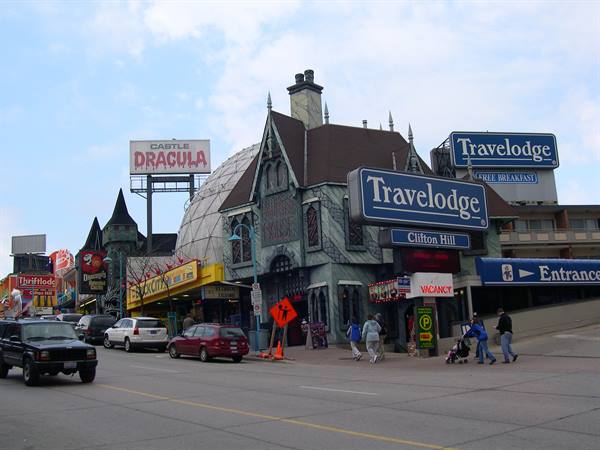 GLIMPSES FROM THE CENTRE OF THE TOWN