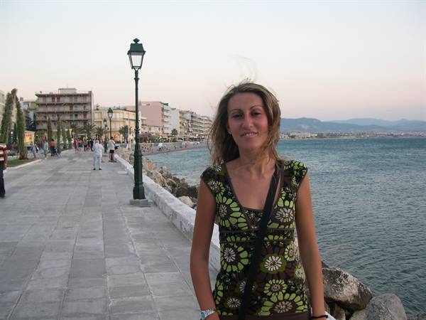 STROLLING ALONG THE LOUTRAKI SEAFRONT