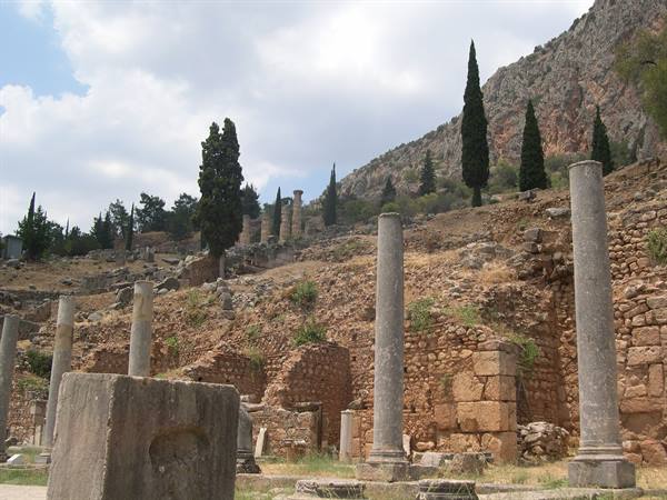 VISITING AMONG THE COLUMNS OF ANCIENT DELPHI