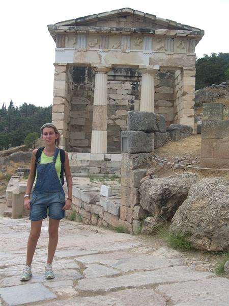 VALENTINA IN FRONT OF THE 'TREASURY OF THE ATHENIANS'