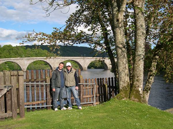 CLAUDIO AND LUCIANO IN THE DUNKELD GARDENS