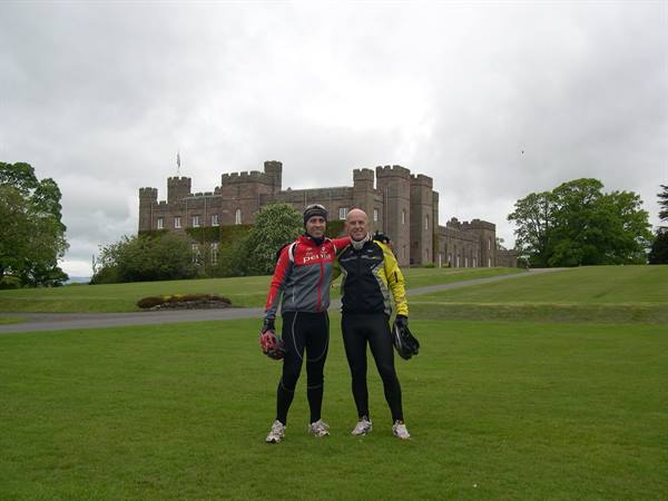 SCONE PALACE AT THE GATES OF PERTH