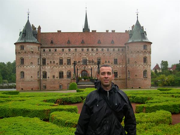 THE FAMOUS CASTLE OF EGESKOV