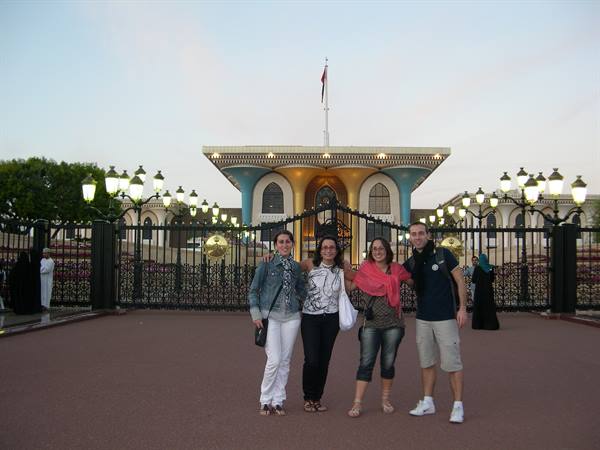IN FRONT OF THE SULTAN PALACE