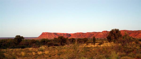 Outback - sunset Kings Canyon