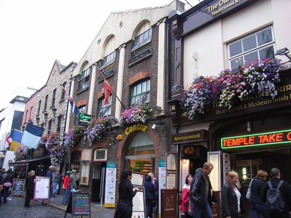 DUBLIN - TEMPLE BAR