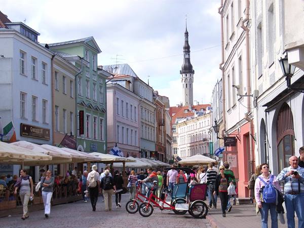 ESTONIA - TALLINN - LOWER TOWN