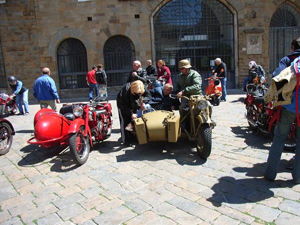 VINTAGE MOTORCYCLES